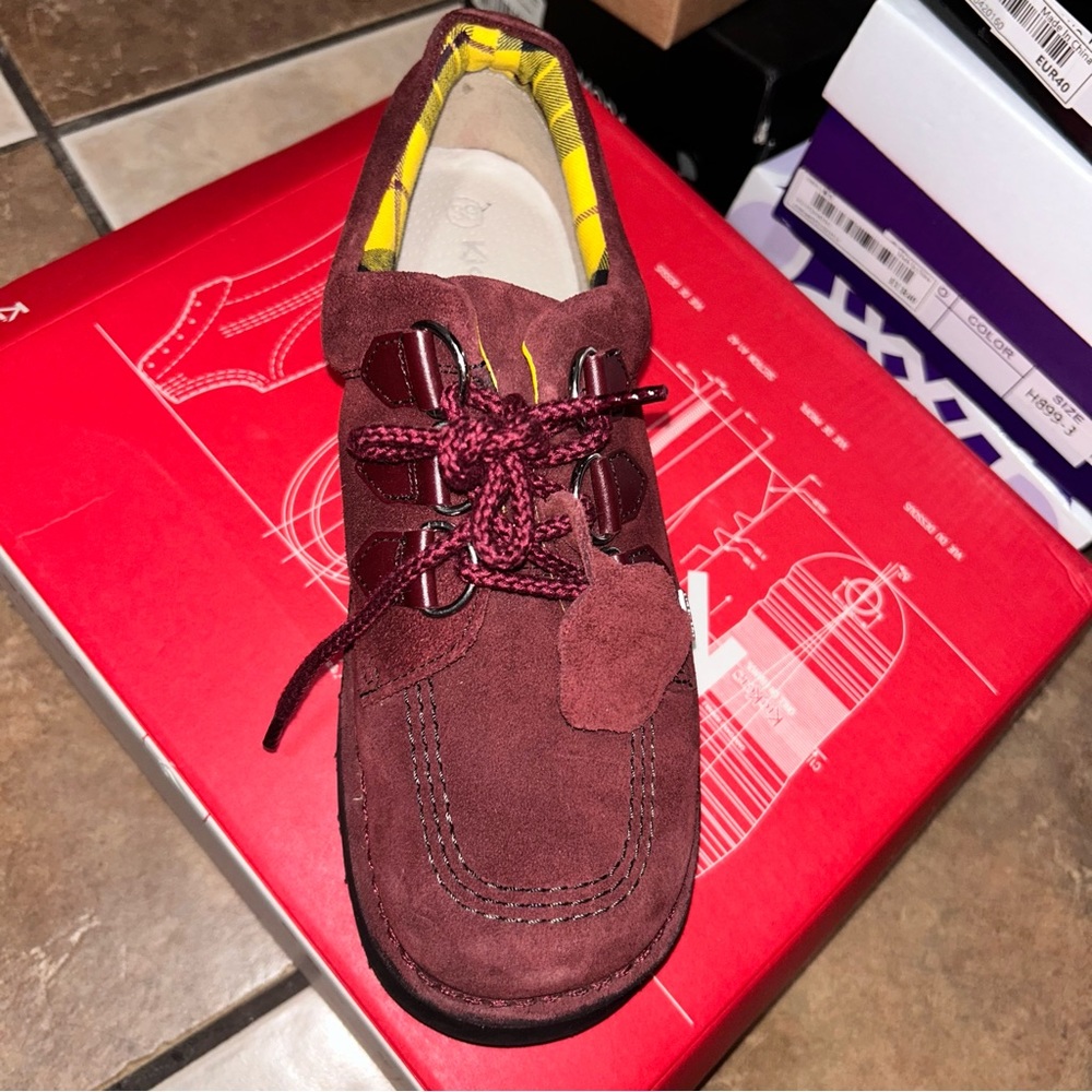 Kickers